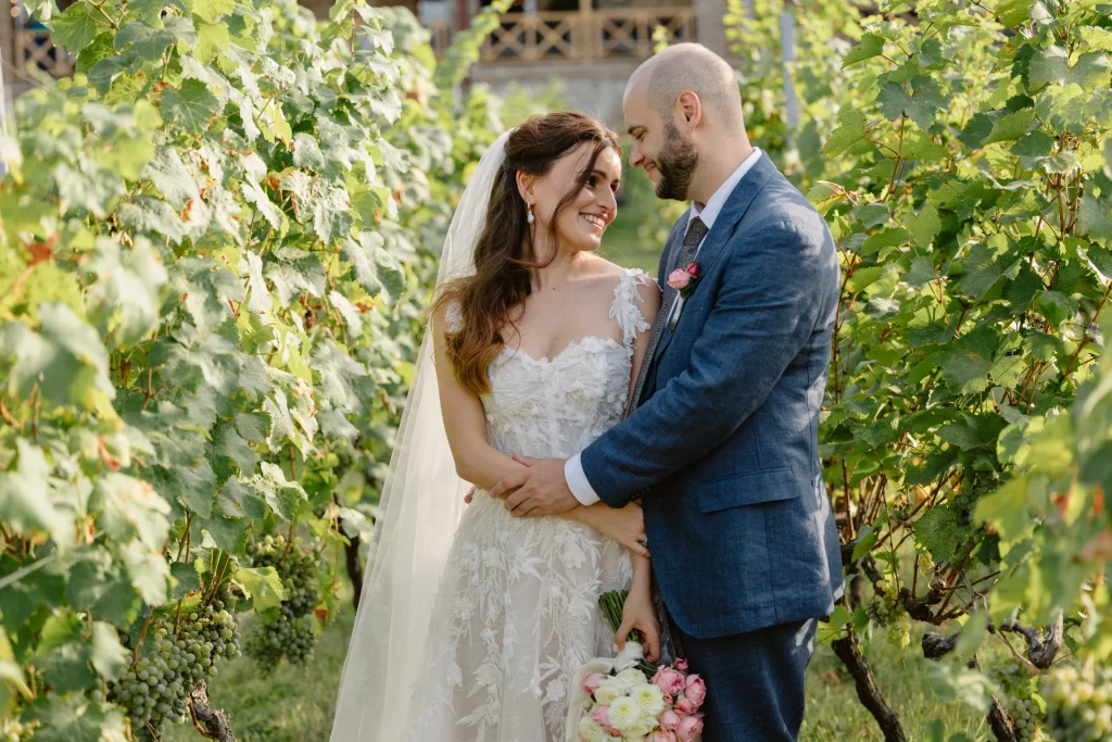 Wedding in a vineyard in Italy for a foreign couple