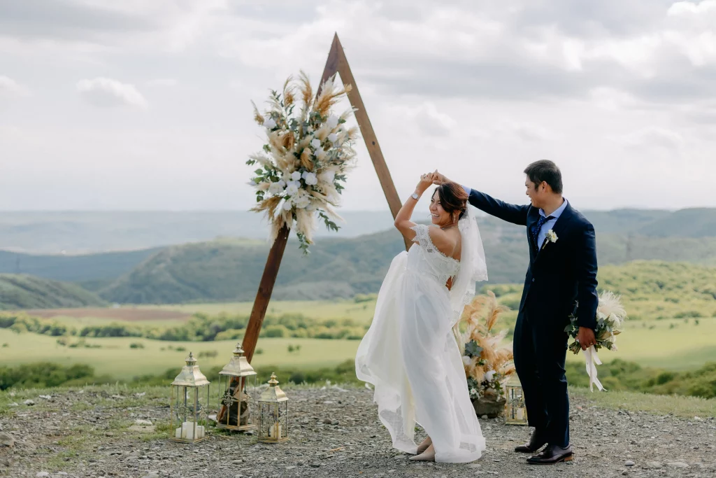 Mountain wedding arch