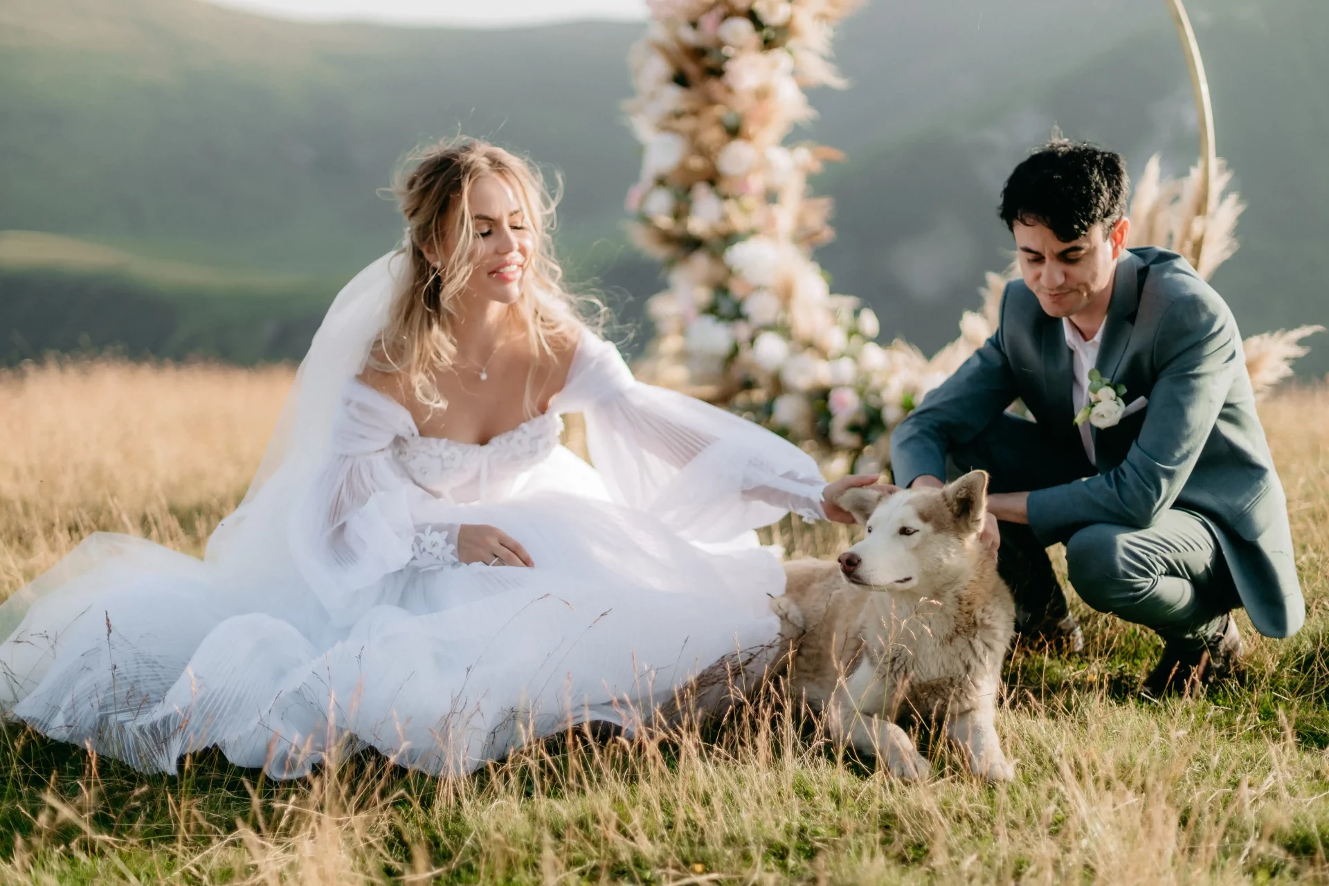 Weddings in Georgia with animals