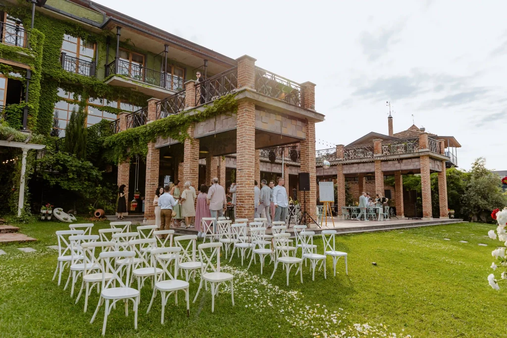 Wedding photo shoot at Ampelo Chateau in Georgia