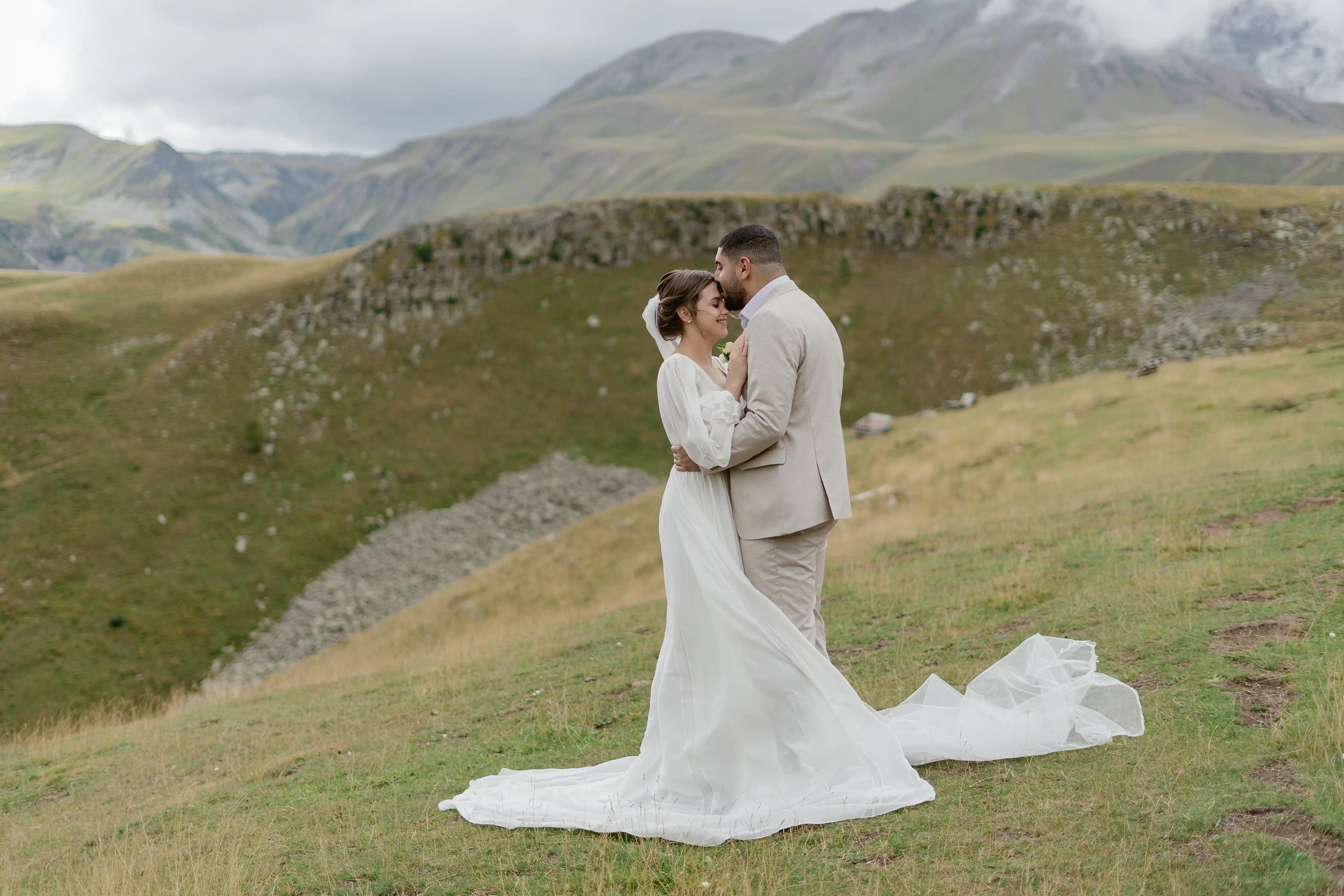 Wedding and honeymoon abroad