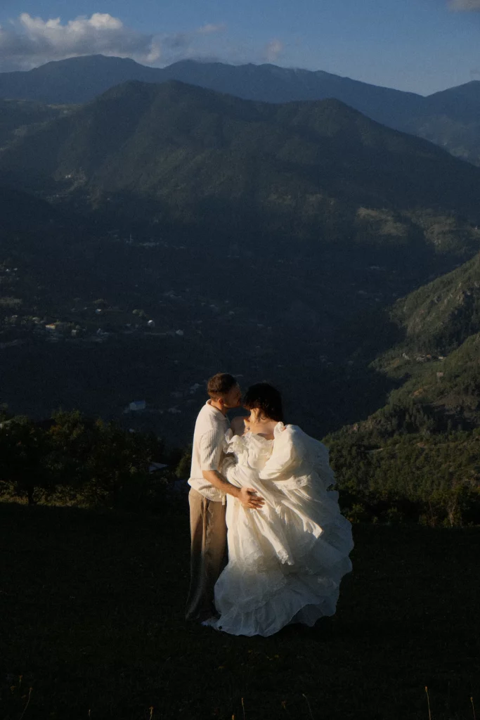 Can foreigners get married in Italy